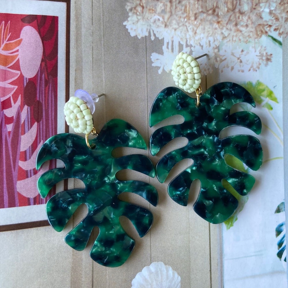 Monstera Palm Tropical Leaf Statement Earrings - Picture 6 of 6